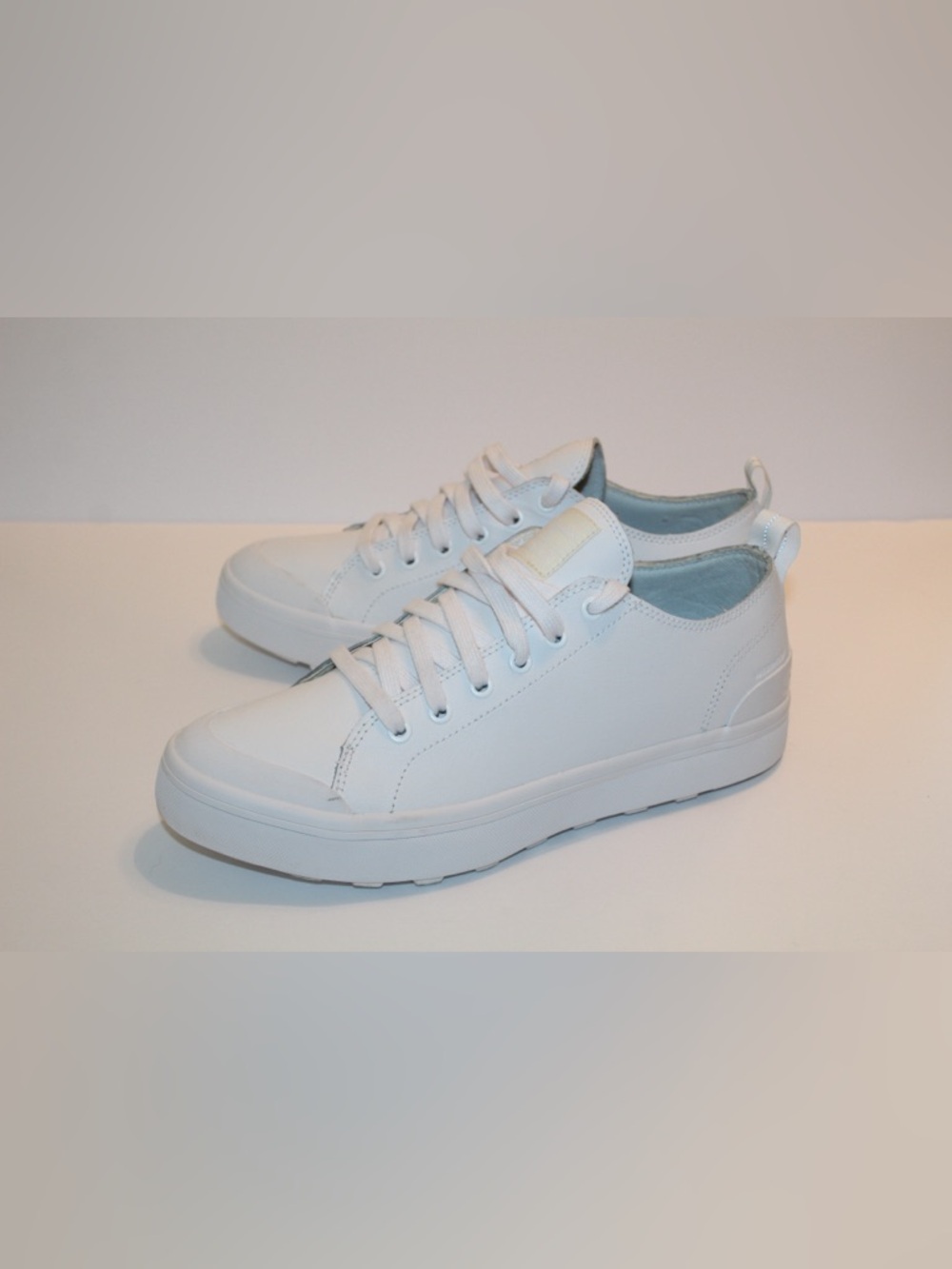 Sorel Metro Low Top Waterproof Leather